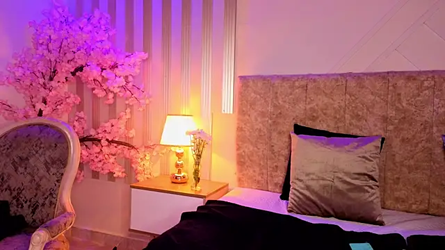 angelinarouse  online show from 03-12-26, 03:45