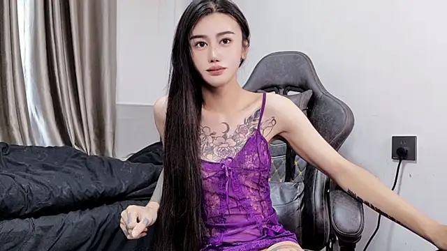 Snapshot of Rainbow-sweet chatting on 07-21-26, 07:42 Rainbow-sweet online show from 07-21-26, 07:42