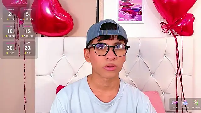 Snapshot of Ethan_Westt chatting on 02-16-26, 08:07 Ethan Westt online show from 02-16-26, 08:07