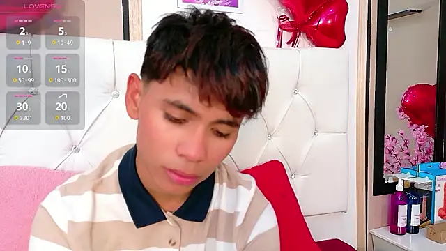 Ethan Westt online show from 03-04-26, 08:16