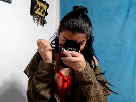 AlanaHotxx online show from 09-26-25, 06:42