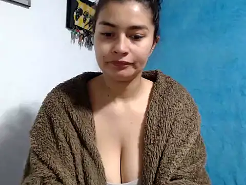 AlanaHotxx online show from 09-20-25, 06:18
