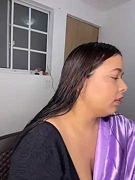 Snapshot of Deepika_padukoneNisha chatting on 10-21-25, 02:05 Deepika padukoneNisha online show from 10-21-25, 02:05