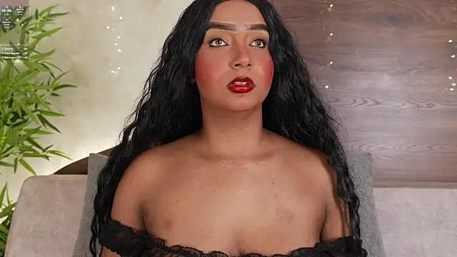 mia lacy  online show from 12-21-25, 09:15