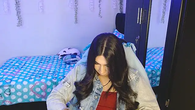 Lyaa Cute online show from 04-28-26, 02:27