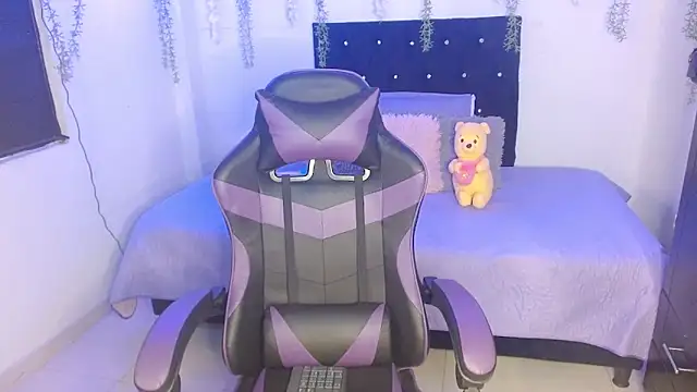 Snapshot of Lyaa_Cute chatting on 02-07-26, 10:18 Lyaa Cute online show from 02-07-26, 10:18