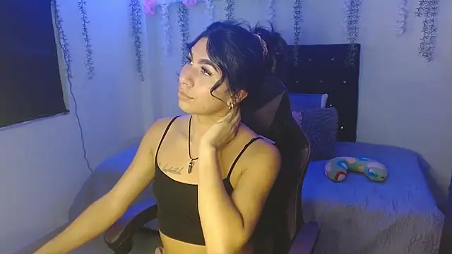 Snapshot of Lyaa_Cute chatting on 02-09-26, 01:25 Lyaa Cute online show from 02-09-26, 01:25