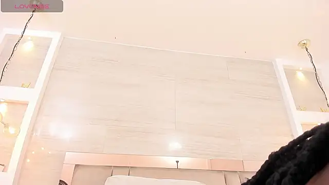 Snapshot of ankara_brownn chatting on 03-18-25, 11:09 ankara brownn online show from 03-18-25, 11:09