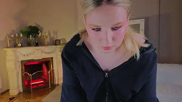 Snapshot of Jes_Solar chatting on 10-18-25, 08:55 Jes Solar online show from 10-18-25, 08:55