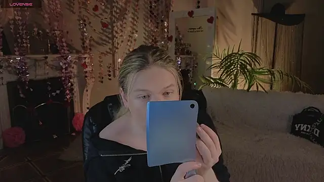 Jes Solar online show from 02-24-26, 09:04