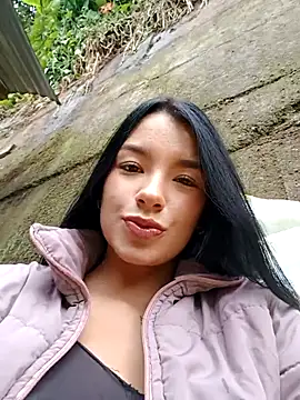 adrianagilton online show from 09-29-25, 02:44