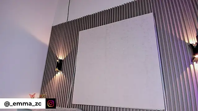 Emmazc  online show from 03-19-26, 07:36