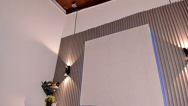 Emmazc  online show from 11-22-25, 08:40