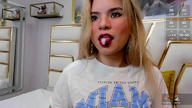 NalaRosse online show from 11-15-25, 03:10