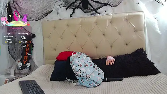 kity x online show from 10-30-25, 07:00