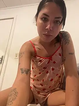 Snapshot of melanysophie chatting on 03-17-25, 11:13 melanysophie online show from 03-17-25, 11:13