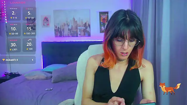 goth minerva online show from 05-11-26, 02:45