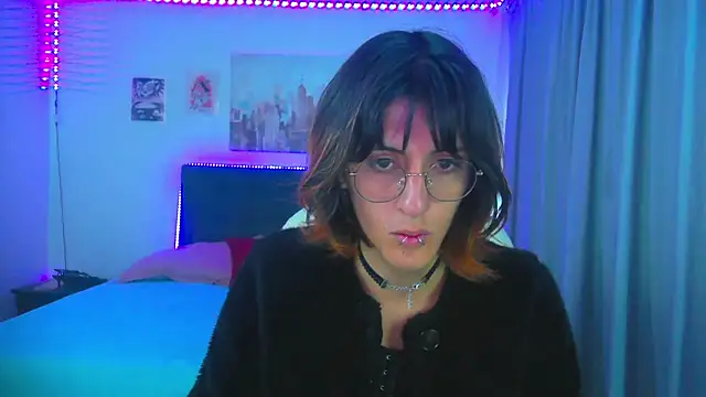 goth minerva online show from 07-13-26, 01:32