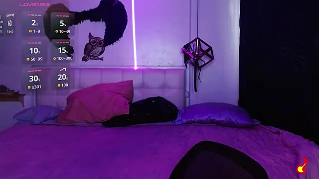 goth minerva online show from 10-09-25, 01:44