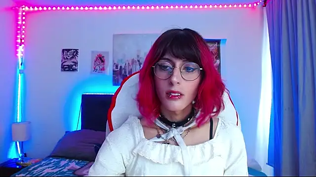 goth minerva online show from 11-28-25, 01:44