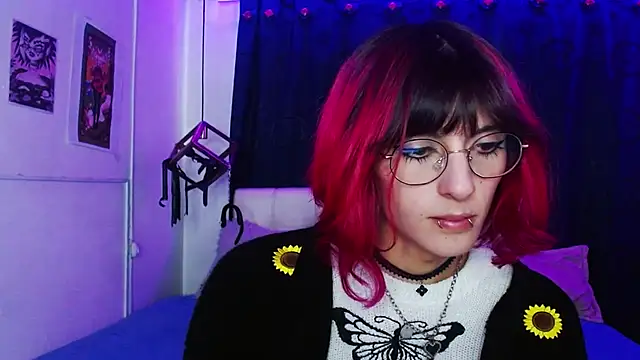 goth minerva online show from 11-09-25, 01:26