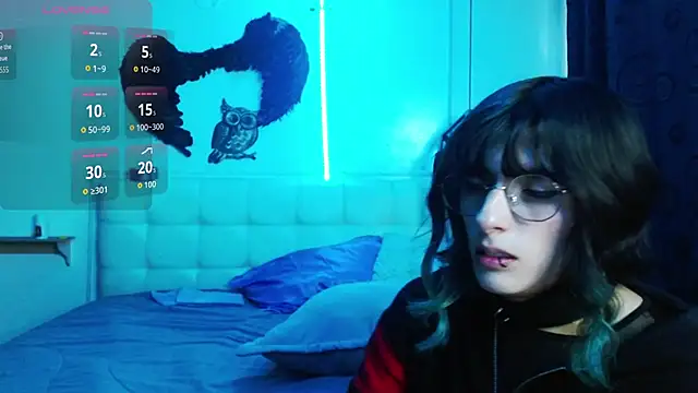 goth minerva online show from 09-19-25, 01:37