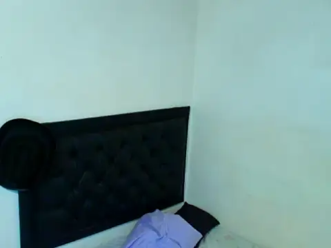 Snapshot of kevinkewman chatting on 06-06-26, 11:04 kevinkewman online show from 06-06-26, 11:04