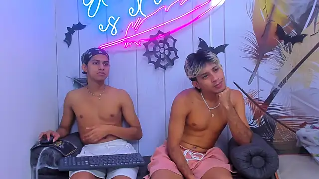 Meneaterss online show from 10-06-25, 11:22