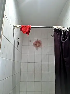 ItsBarbieBitcxxxx69 online show from 11-02-25, 03:44