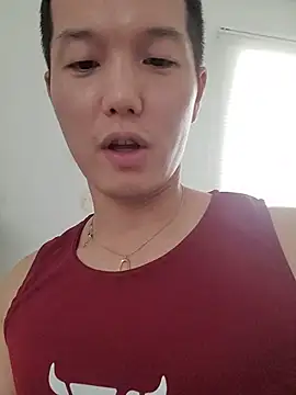 woonee827372 online show from 10-12-25, 11:00