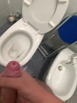 donmike01 online show from 10-12-25, 02:29