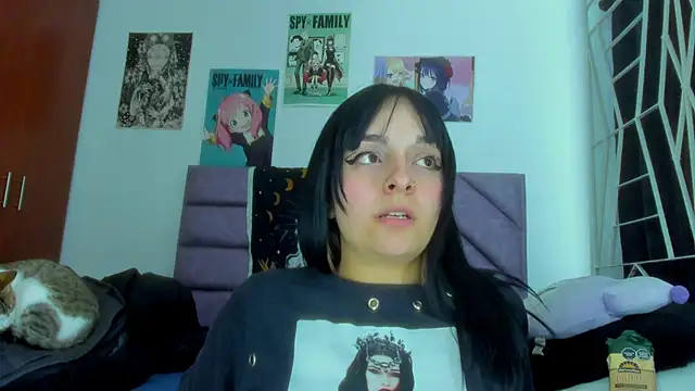 KARINNA  RAVEN online show from 10-15-25, 01:37