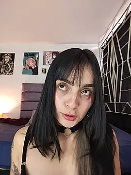 KARINNA  RAVEN online show from 05-25-26, 07:56