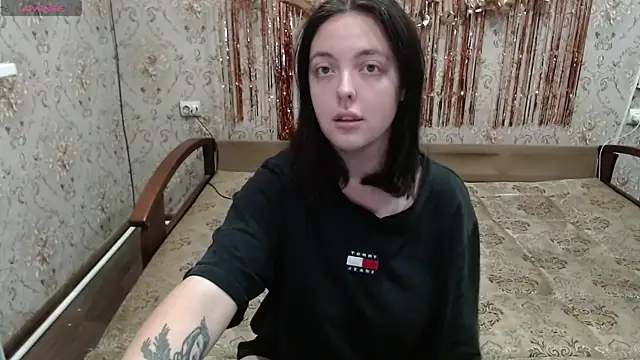 Snapshot of Soffia_XO chatting on 09-23-25, 10:00 Soffia XO online show from 09-23-25, 10:00