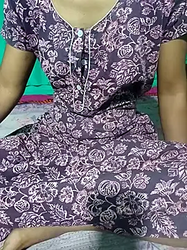 Reena devi23 online show from 03-18-25, 03:34