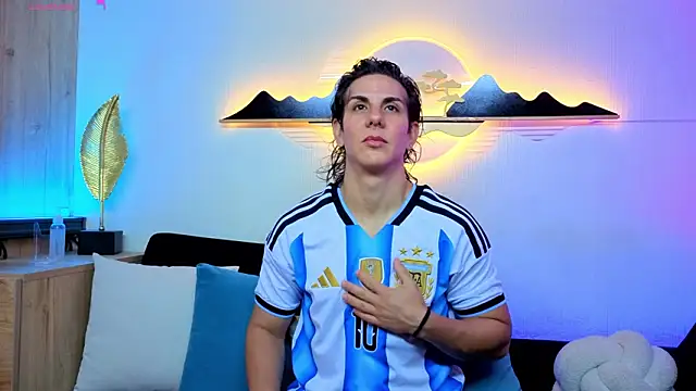 Snapshot of Almiboys chatting on 02-27-26, 02:01 Almiboys online show from 02-27-26, 02:01