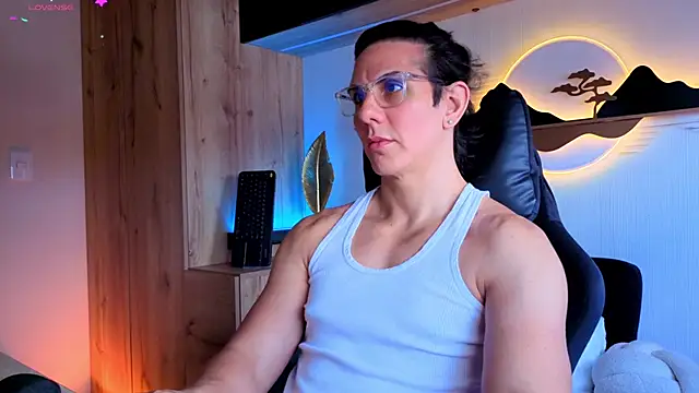 Snapshot of Almiboys chatting on 02-25-26, 07:36 Almiboys online show from 02-25-26, 07:36