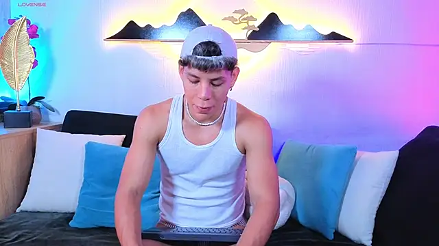 Almiboys online show from 04-22-26, 11:11
