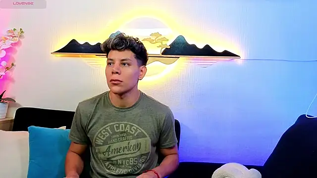 Almiboys online show from 11-21-25, 01:04