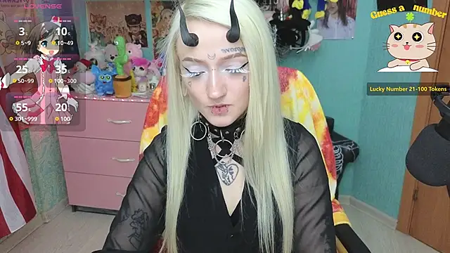 Snapshot of Manuela_unicorn chatting on 07-07-26, 04:10 Manuela unicorn online show from 07-07-26, 04:10