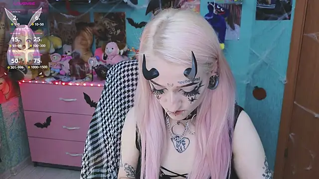 Manuela unicorn online show from 10-28-25, 04:57