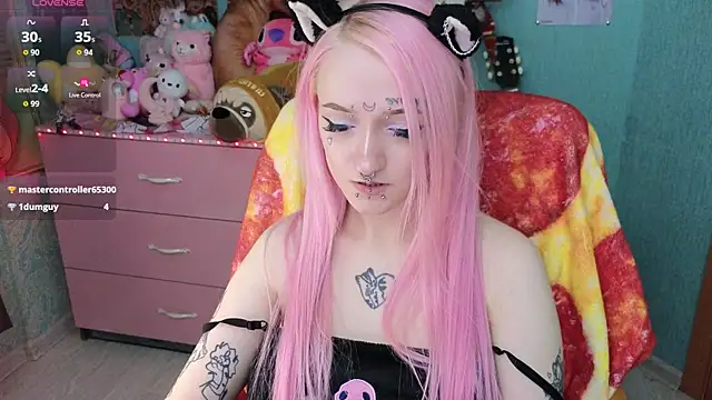 Manuela unicorn online show from 12-15-25, 09:20