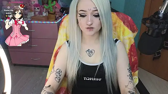 Snapshot of Manuela_unicorn chatting on 04-21-26, 08:37 Manuela unicorn online show from 04-21-26, 08:37
