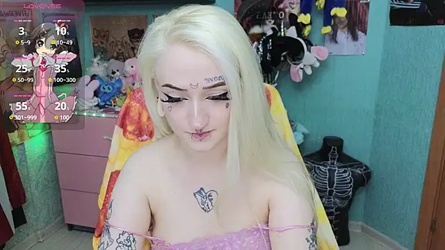 Snapshot of Manuela_unicorn chatting on 07-24-26, 04:36 Manuela unicorn online show from 07-24-26, 04:36