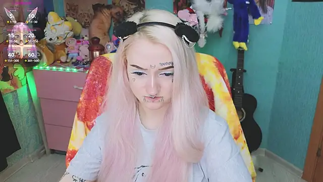 Manuela unicorn online show from 11-06-25, 08:24