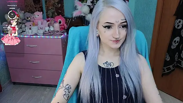 Manuela unicorn online show from 03-26-26, 09:24