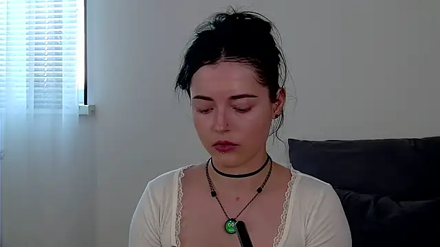 Snapshot of AshleyD_ chatting on 06-01-26, 02:28 AshleyD online show from 06-01-26, 02:28