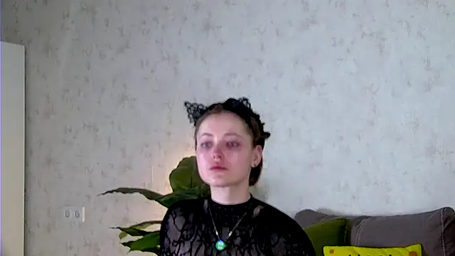 AshleyD  online show from 11-22-25, 07:02