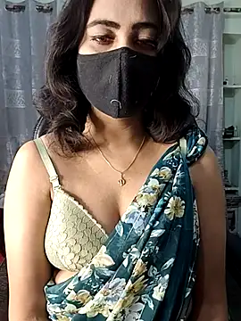 Snapshot of dimple1312 chatting on 05-30-26, 05:29 dimple1312 online show from 05-30-26, 05:29