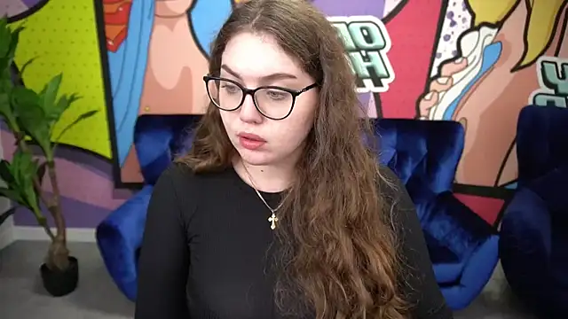 LuxSopphia online show from 10-15-25, 12:46